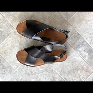 Black leather sandals size 8.5